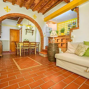 Apartment Tognazzi Casa Vacanze - Casa Il Giglio