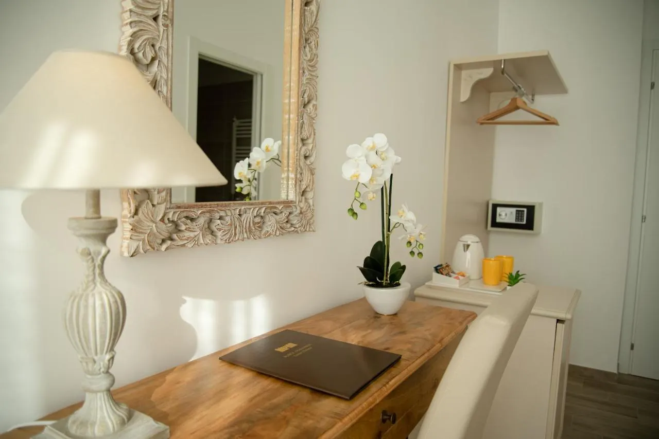 ** Affittacamere Porta Aragonese Luxury Rooms Palermo Italia