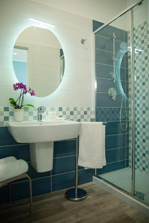 Porta Aragonese Luxury Rooms Palermo 2*,  Italia